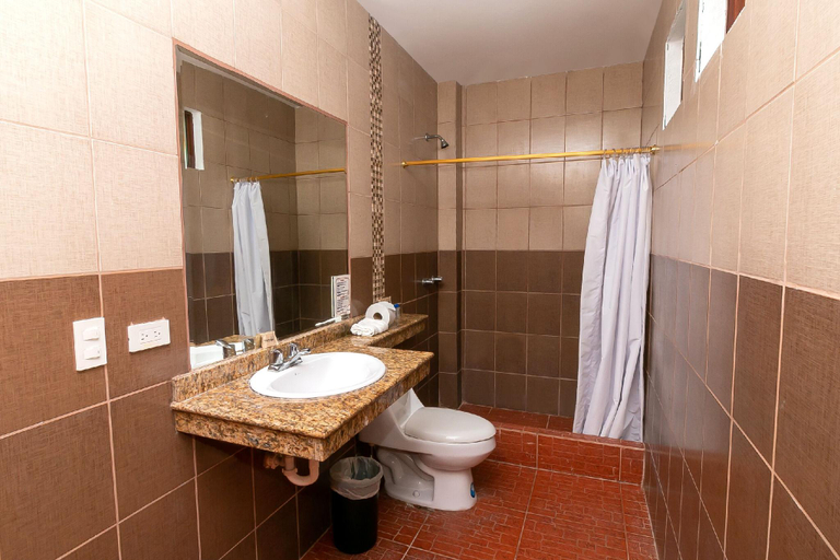 Bathroom 4, Hotel Galapagos Tortuga Bay, Santa Cruz