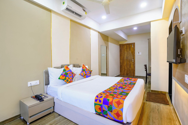 Room 4, Fabhotel Melody Nx, Thane