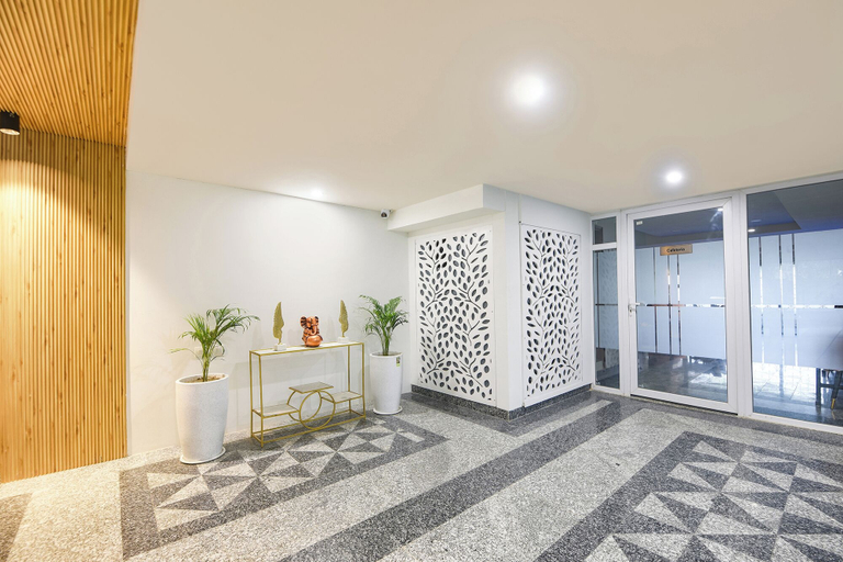 Lobby 5, FabHotel Hygge Stay, Gurgaon
