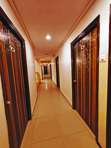 Public Area 2, Hotel R Inn, Hyderabad