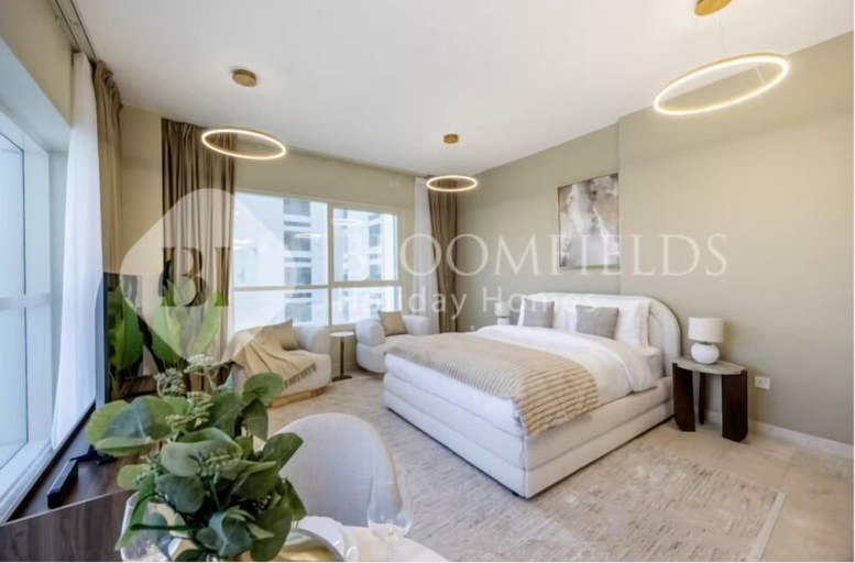 Room 5, 2202 Bloomfileds Modern STU Marina Heigh, Abu Dhabi City