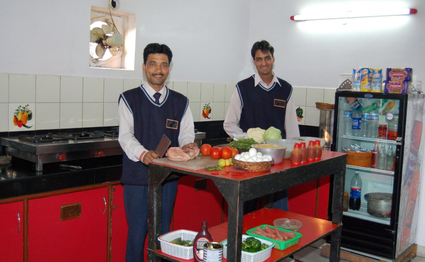 Food & Drinks 5, Hotel Ishan Villa, Amritsar