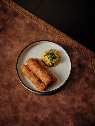 Food and drink 2, The Newman, London
