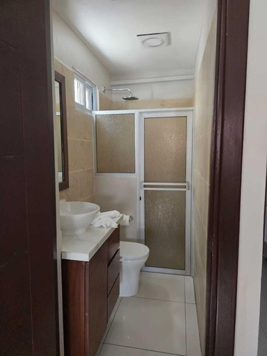 Bathroom 5, Hostal Boutique Isabel, Managua