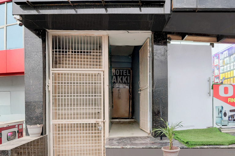 Property entrance, Fabhotel Akki Residency, Gautam Buddha Nagar