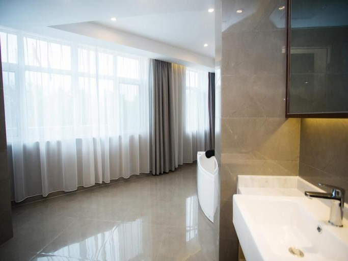 Bathroom 3, VX Hotel Heze Dingtao District Taoyi Road, Heze
