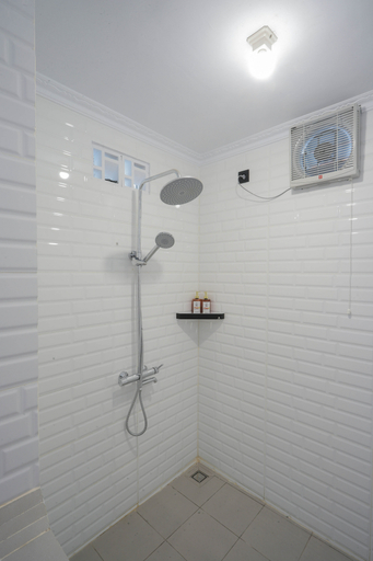 Bathroom, Domah Afi Villa Dlingo, Bantul