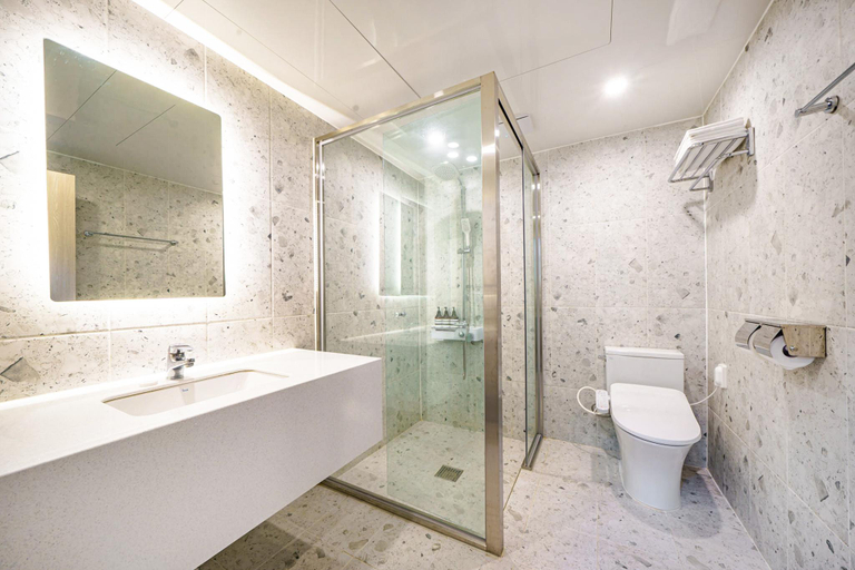 Bathroom, Mokpo Hotel Rest Peace Square Branch (REST HOTEL), Muan