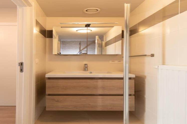 Bathroom 3, Apartment by the Beach in Ostend with Terrace, West-Vlaanderen