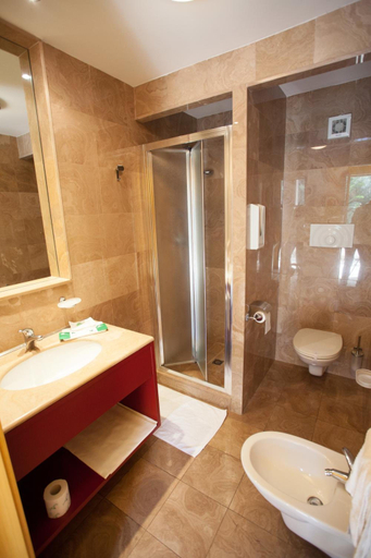 Bathroom 4, Hotel Santa Lucia, Vibo Valentia