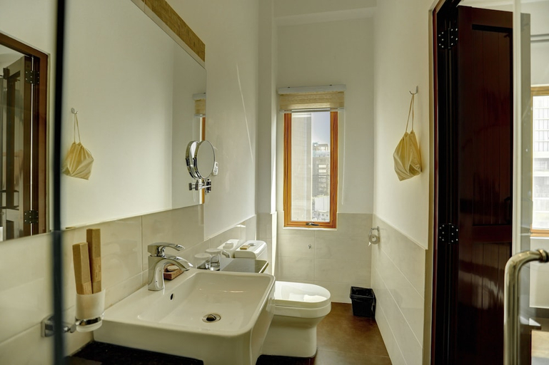 Bathroom 4, Morven Hotel Colombo, Thimbirigasyaya