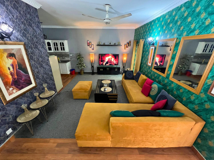Others 5, LUXURY service APARTMENT, Islamabad