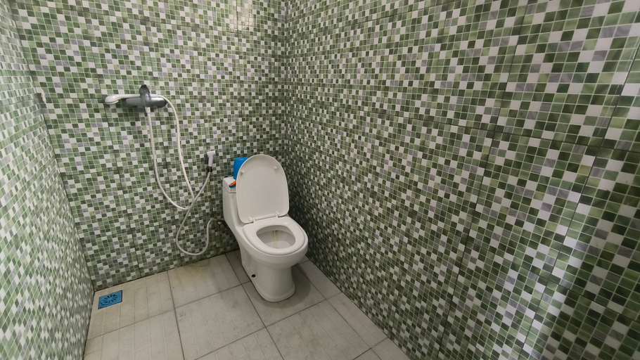 Bathroom 5, Trans Karimunjawa Hotel, Jepara