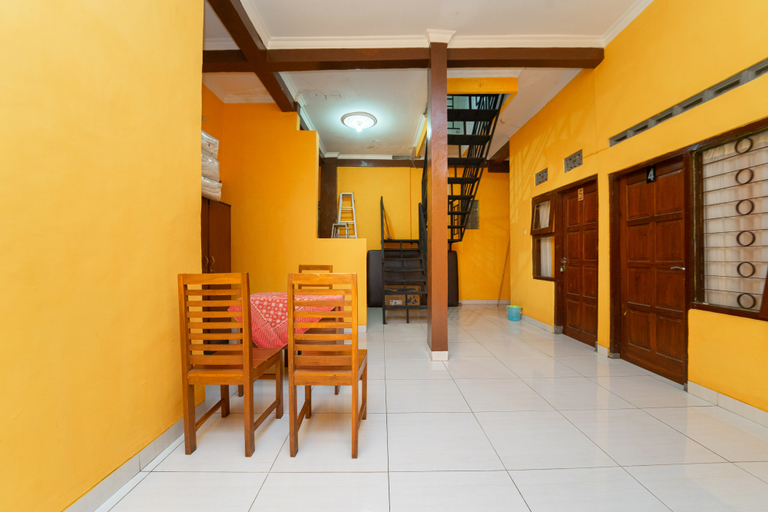 Others 2, Nabila Homestay By ARBA, Sleman