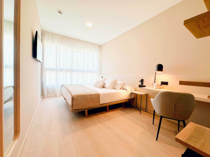 Bedroom 3, HQ Arena Hotel, Valencia