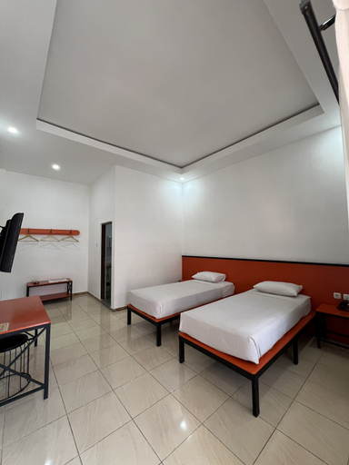 Bedroom 3, Bromo View Hotel & Restaurant, Probolinggo