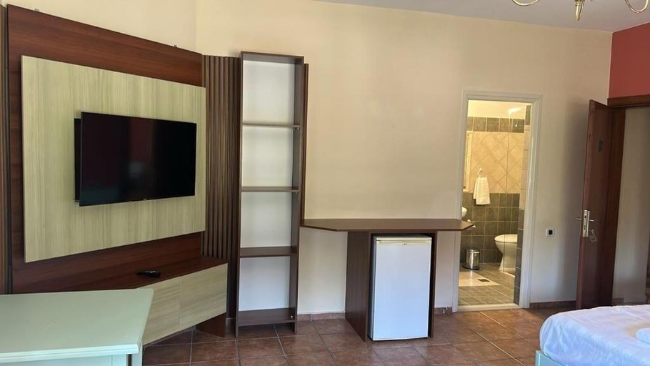 Bedroom 3, Olivet Hotel, Vlorës