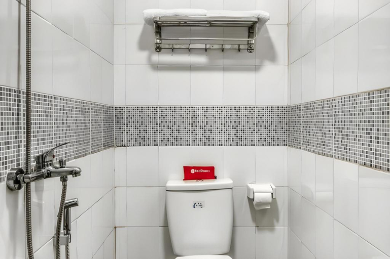 Others 4, Hotel O near Monas formerly Cideng Timur Residence, Jakarta Pusat