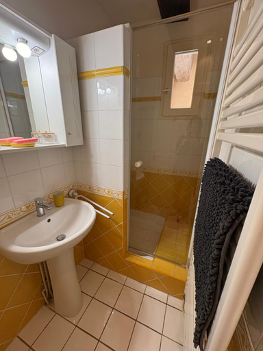 Bathroom 4, Domaine la Yole Wine Resort, Hérault