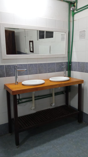 Others 5, BAHIA BALLENAS HOSTEL, Biedma
