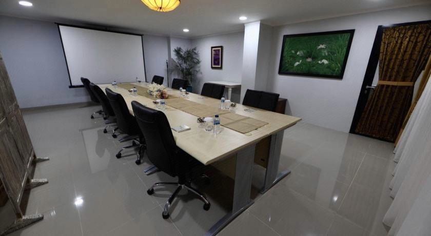 Business Facilities, Mahakam24 Residence, South Jakarta