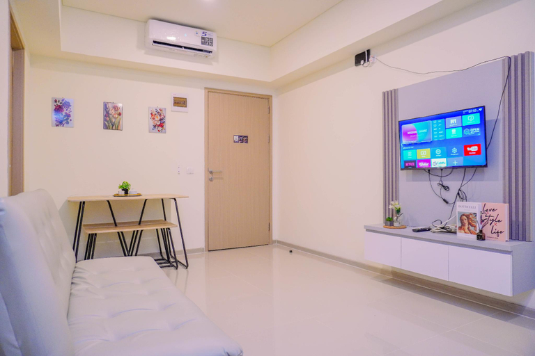 Others 4, Lavish and Spacious 2BR at Meikarta Apartment By Travelio, Cikarang