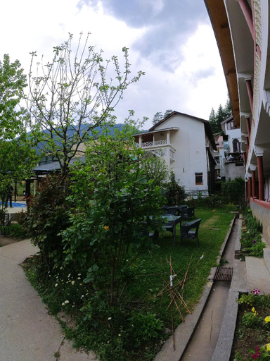 Exterior & Views 1, Highland Heritage cottages, Kullu