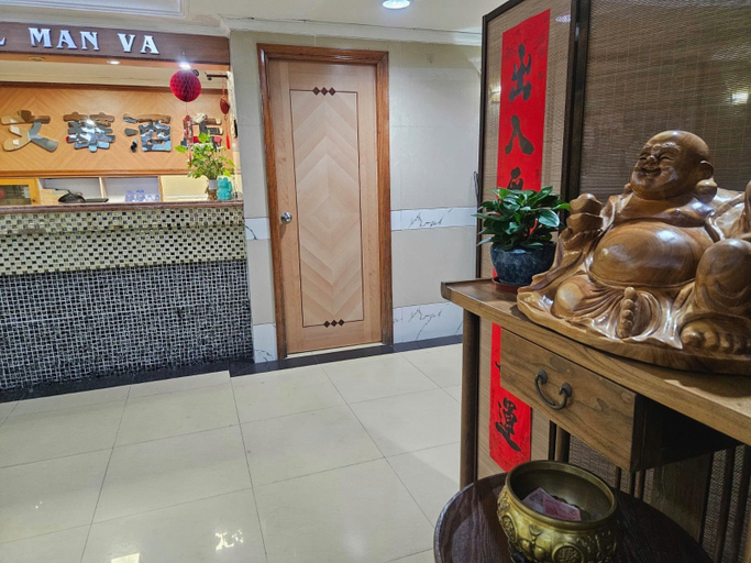 Others 3, Hotel Man Va, Macao