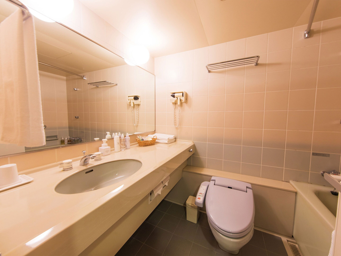 Bathroom 4, Okinawa Grand Mer Resort, Okinawa