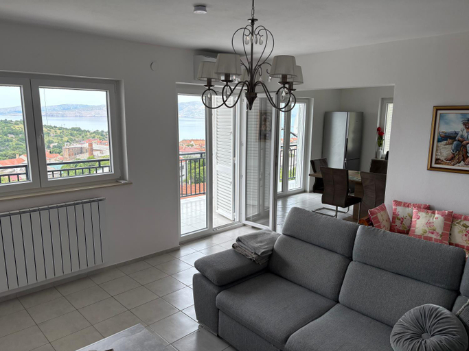 Others 4, Apartments Lili, Senj