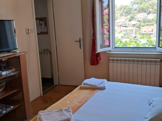 Bedroom, One-Bedroom Apartment A2, Supetar