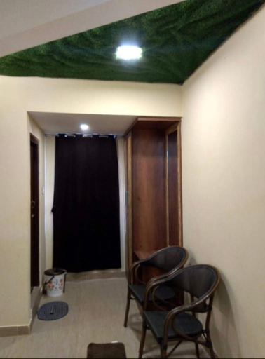 Others 4, Hotel Annai bay, Nagappattinam