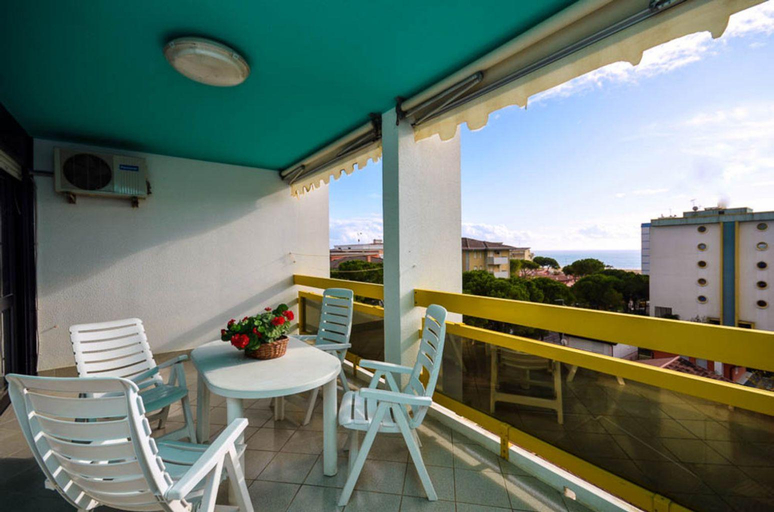 Balcony/terrace 5, Bibione Apartment With sea View, Venezia