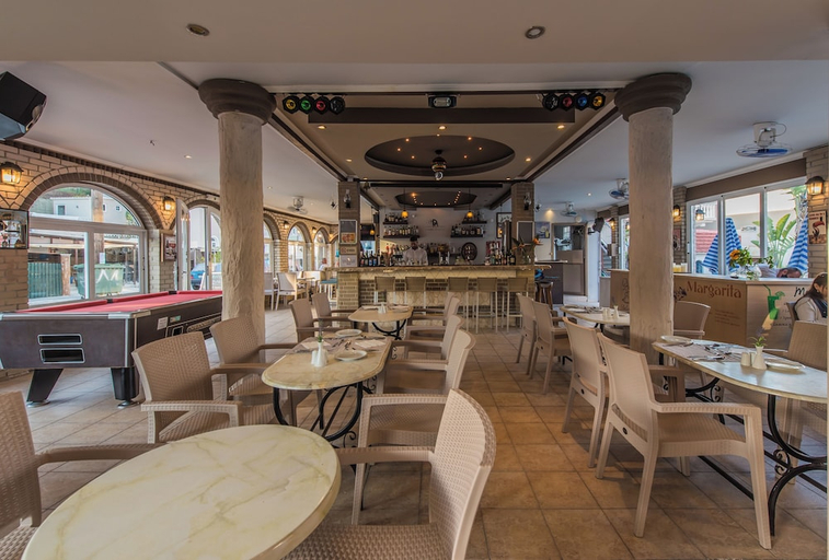 Food & Drinks 5, Planos Beach, Ionian Islands