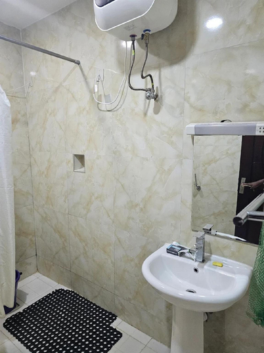 Bathroom 2, Top Rank Hotels Galaxy, Utako, AbujaMun