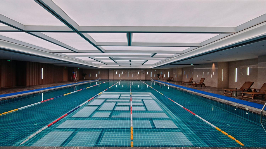 Swimming pool 4, Wyndham Grand Plaza Royale Longchang, Neijiang]]