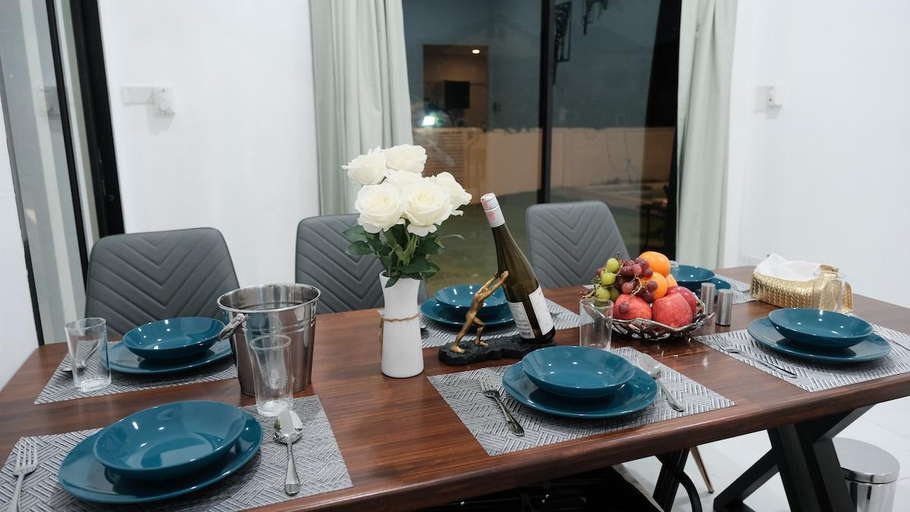 Others 5, Modern Private Pool Villa in Sukhumvit, Bang Na