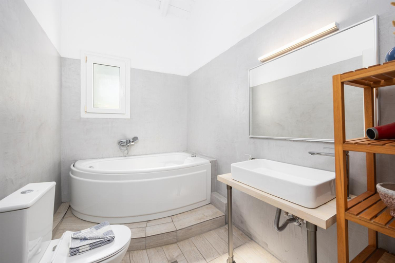 Facilities 5, Ormos Beach House, Ionian Islands