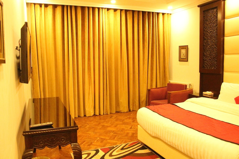 Bedroom 2, Shangrila Resort Hotel, Rawalpindi