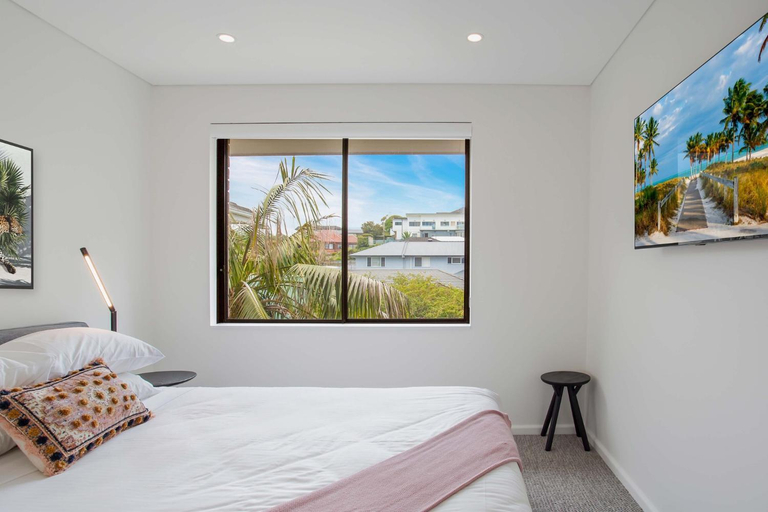 Bedroom 3, North-East Facing Modern 2-bed Apartment, Sydney