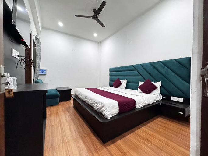 Bedroom 2, The Chintpurni Hotel , Reasi