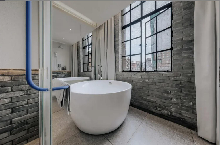 Bathroom 3, Z Hotel Shanghai The Bund Meisha Building, Shanghai