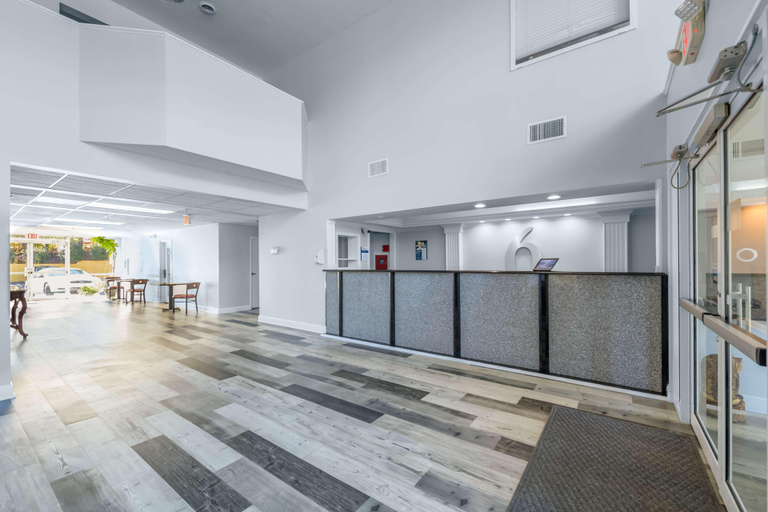 Others, Econo Lodge Inn And Suites, Dawson