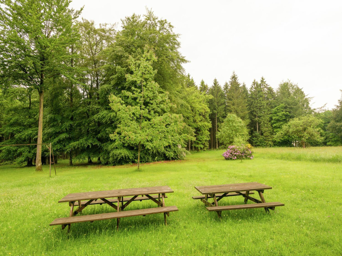 Others 4, Rustic Retreat in Houvegne, Liège