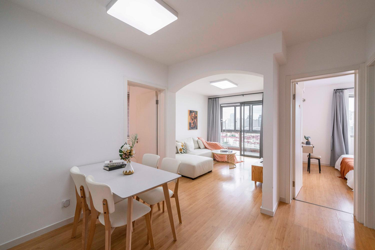 2, Tyms Modern 2BR APT Xintiandi Riverside Garden, Shanghai