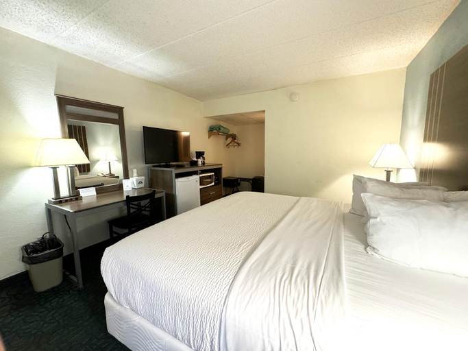 Bedroom, Sands Motel, Cape May