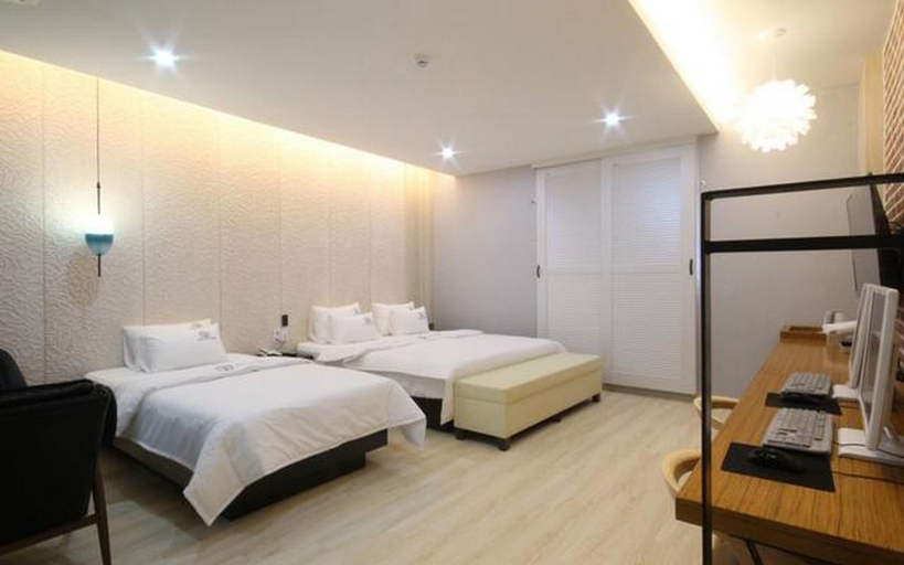 Bedroom 2, Changwon Masan Hotel Apple Tree, Masan