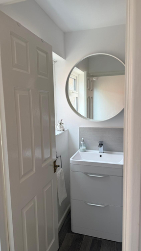 Bathroom 2, Malvern Hills House, Worcestershire