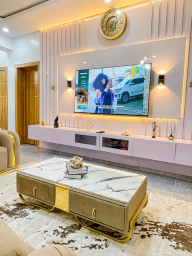 2, La Veda Manor Luxury Apartment, Ido