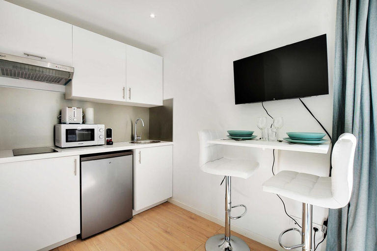 Others 4, Cosy apartment in Kremlin with 1 room, Val-de-Marne